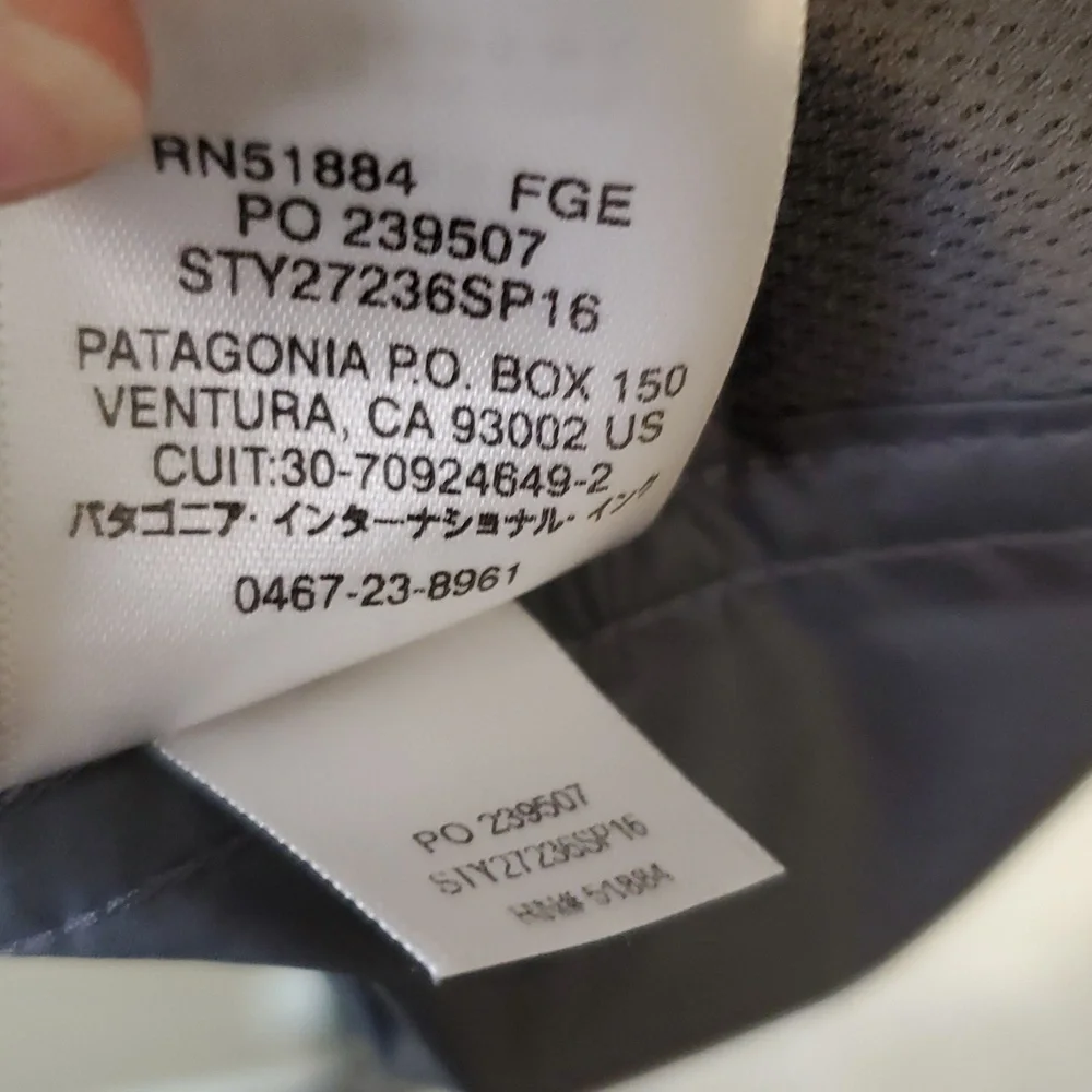 Patagonia Rain Jacket  Windbreaker Hooded Gray Full Zip Mens Size S - Picture 11 of 12